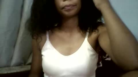 Snapshot of evahaldy chatting on 02/22/26, 05:30 evahaldy online show from 02/22/26, 05:30