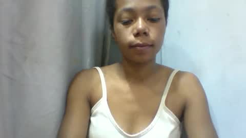 Snapshot of evahaldy chatting on 03/22/26, 06:39 evahaldy online show from 03/22/26, 06:39