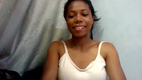 Snapshot of evahaldy chatting on 04/24/26, 02:52 evahaldy online show from 04/24/26, 02:52