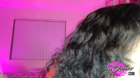 Eva online show from 02/12/25, 05:58