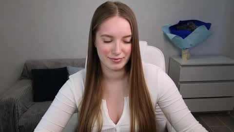 Eva online show from 02/08/25, 08:52