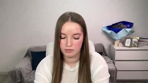 Eva online show from 11/26/25, 06:09