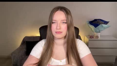 Eva online show from 03/09/26, 03:54