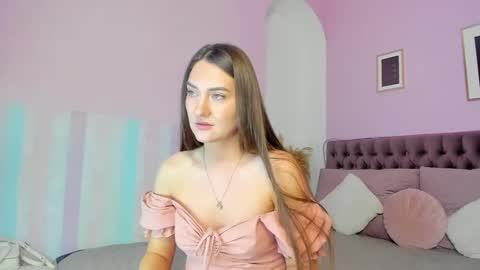 Snapshot of evalaniss chatting on 05/22/26, 03:24 Eva online show from 05/22/26, 03:24