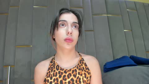 EVA online show from 12/20/25, 10:22