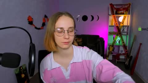 evalora online show from 10/27/25, 06:50