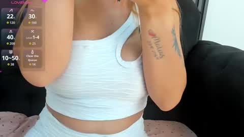 Eva online show from 10/24/25, 01:40