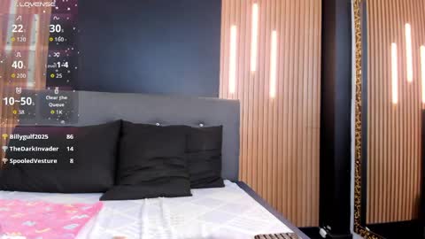 Eva online show from 05/13/26, 01:41