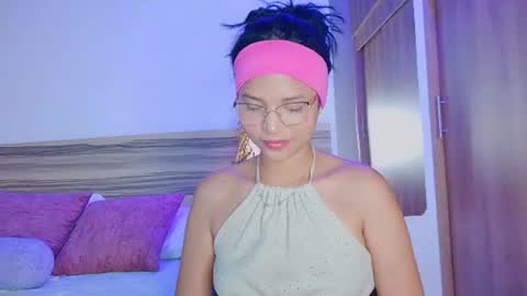    . online show from 07/11/26, 05:43