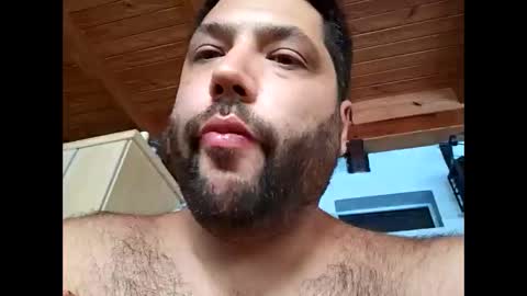 Snapshot of evaluz93 chatting on 01/24/25, 03:55 evaluz93 online show from 01/24/25, 03:55