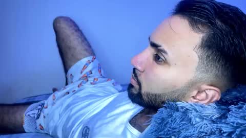 evan57036 online show from 02/15/25, 05:51