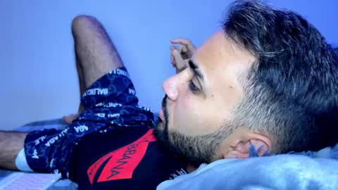 evan57036 online show from 02/23/25, 01:42