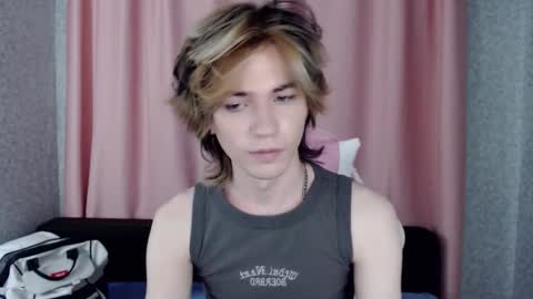 evan_reinhart online show from 10/02/25, 06:37