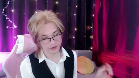 Snapshot of evan_reinhart chatting on 01/13/26, 03:12 evan_reinhart online show from 01/13/26, 03:12