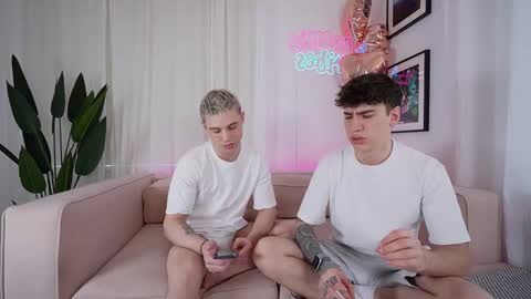 Snapshot of evan_white_ chatting on 03/09/25, 03:05 evan_white_ online show from 03/09/25, 03:05