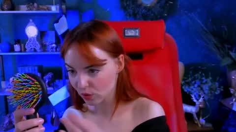 Eva  online show from 01/12/25, 02:30