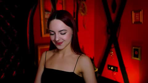 Eva  online show from 11/04/25, 12:26