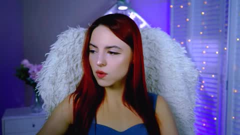 Eva  online show from 11/28/25, 03:47