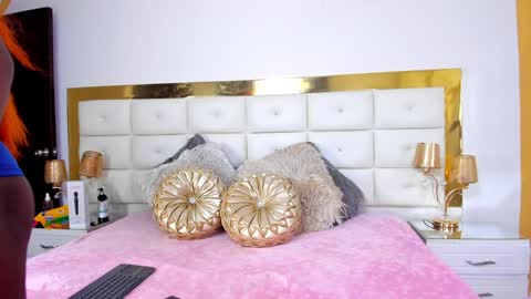 evangelin_ts online show from 12/30/24, 08:04