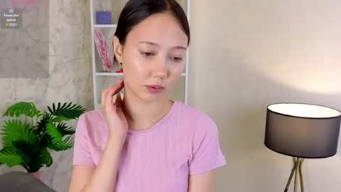 Snapshot of evangelinakovacevic chatting on 07/16/26, 04:13 Hello im Lia online show from 07/16/26, 04:13