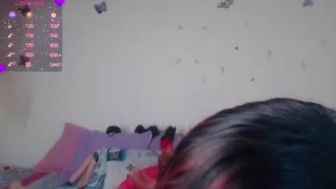 Snapshot of evangeline_lover chatting on 06/24/26, 01:54 evangeline_lover online show from 06/24/26, 01:54
