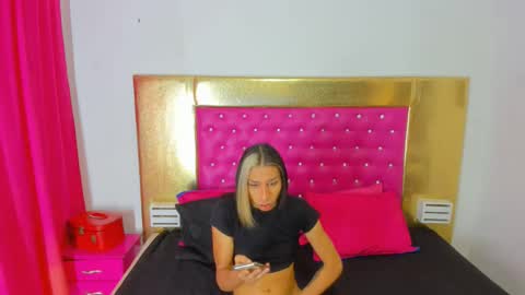 evanllelyne online show from 12/17/25, 07:31