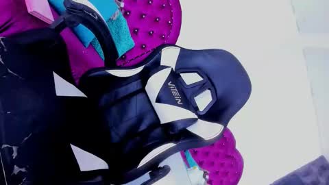 evanllelyne online show from 03/10/26, 02:22