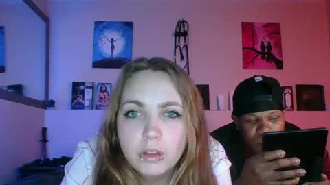 evanschris2048 online show from 02/24/25, 09:21