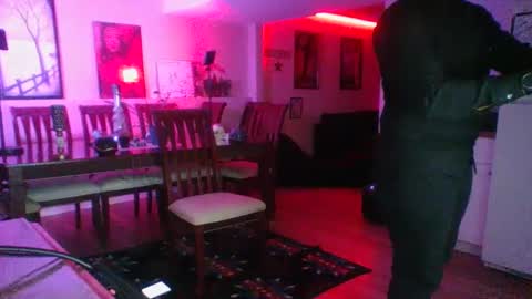 evanschris2048 online show from 03/04/25, 04:38