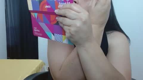 Victoria online show from 09/21/25, 03:46