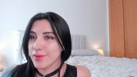 Snapshot of evapunkprincess chatting on 01/05/26, 05:27 Eva online show from 01/05/26, 05:27