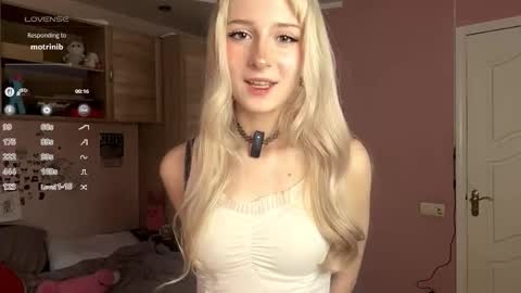 Eva online show from 11/15/25, 07:27