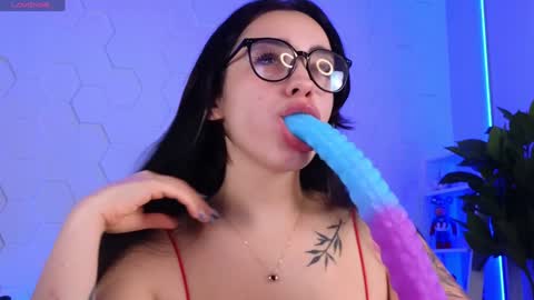 Eva online show from 12/05/24, 11:38