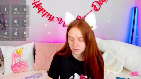 Snapshot of evarey_ chatting on 02/05/26, 05:34 Adelina online show from 02/05/26, 05:34