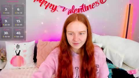 Snapshot of evarey_ chatting on 02/20/26, 05:37 Adelina online show from 02/20/26, 05:37