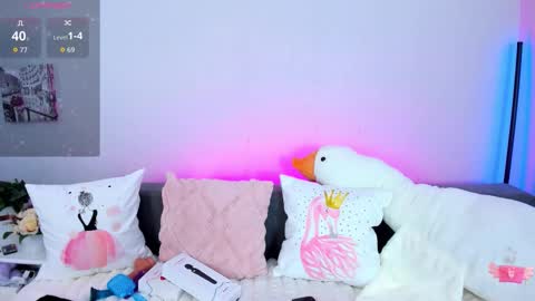 Snapshot of evarey_ chatting on 03/02/26, 05:30 Adelina online show from 03/02/26, 05:30