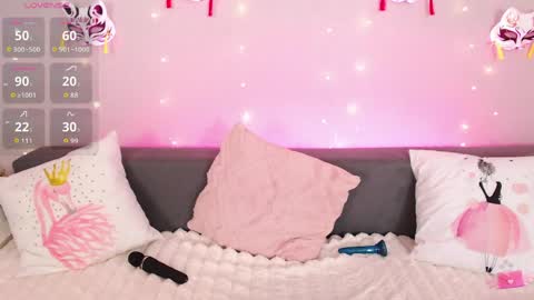 Adelina online show from 05/18/26, 03:57