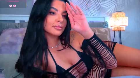 evareyss online show from 10/08/25, 12:47