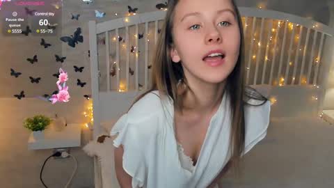 Snapshot of evas_soul chatting on 02/23/25, 10:39 Eva online show from 02/23/25, 10:39