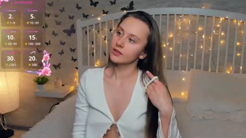 Snapshot of evas_soul chatting on 02/27/25, 01:28 Eva online show from 02/27/25, 01:28