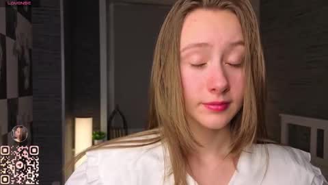 Eva online show from 11/27/25, 07:16