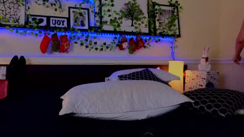 Snapshot of evasabor chatting on 12/09/24, 10:32 Eva online show from 12/09/24, 10:32