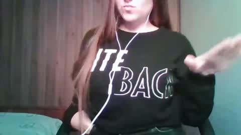 Snapshot of evasapples2026 chatting on 01/31/26, 07:23 evasapples2026 online show from 01/31/26, 07:23