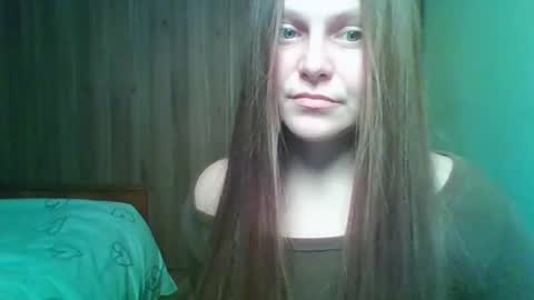 Snapshot of evasapples2026 chatting on 02/11/26, 11:21 evasapples2026 online show from 02/11/26, 11:21