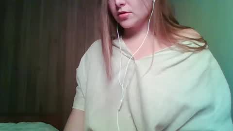 evasapples2026 online show from 05/23/26, 09:08