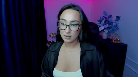 evasarazardje online show from 11/26/25, 07:15