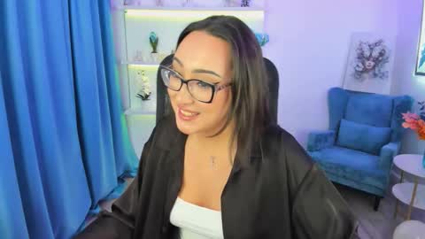 evasarazardje online show from 11/30/25, 07:51