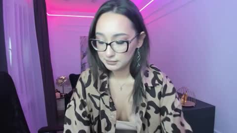 evasarazardje online show from 03/06/26, 11:39