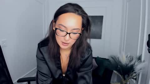 evasarazardje online show from 03/11/26, 07:53