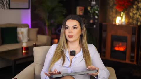 Eva online show from 01/13/25, 08:15